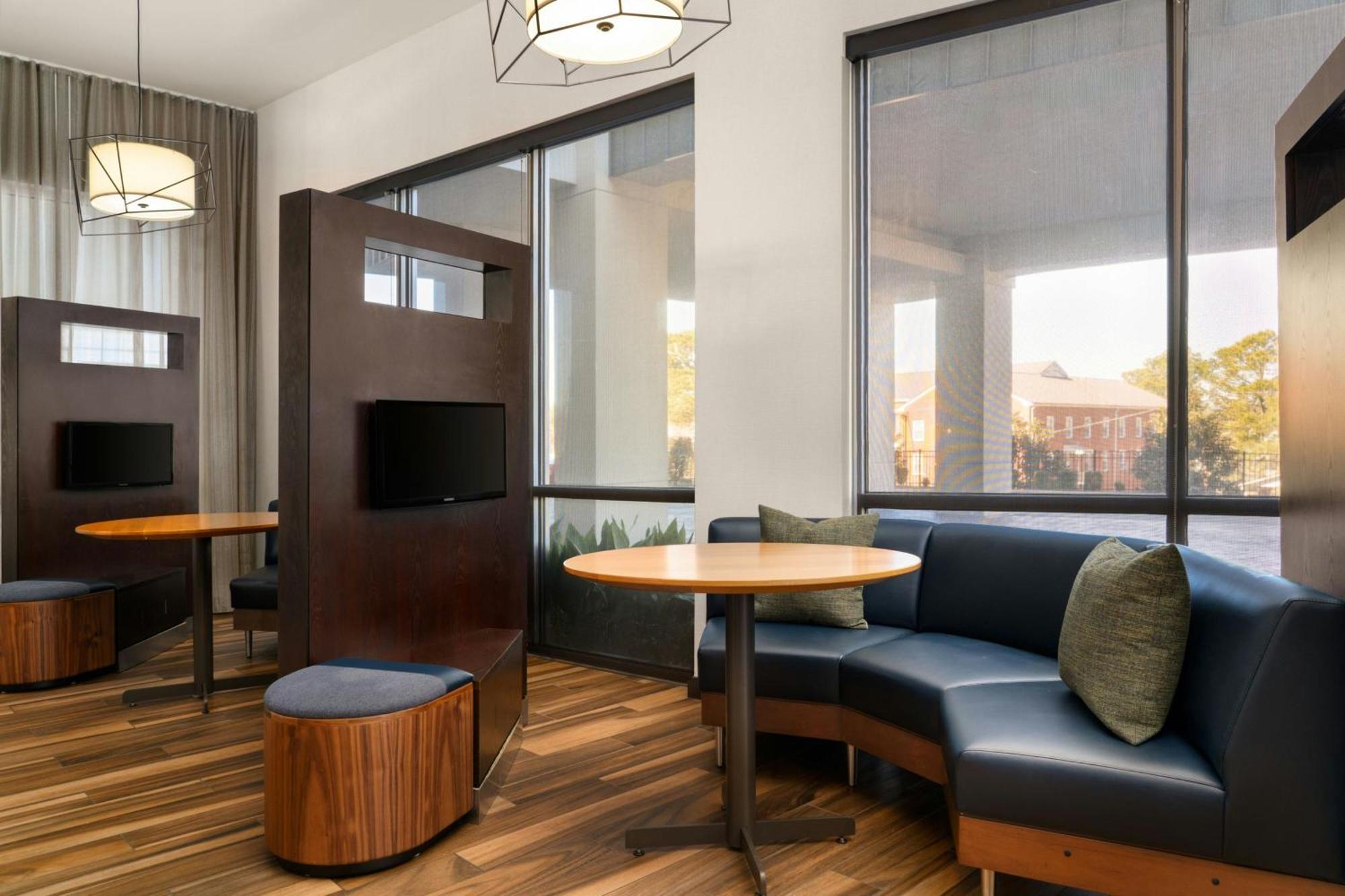 Courtyard By Marriott Fayetteville Fort Liberty - Spring Lake Eksteriør bilde
