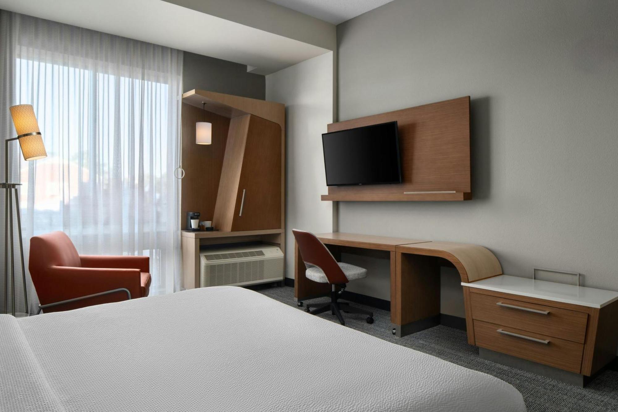 Courtyard By Marriott Fayetteville Fort Liberty - Spring Lake Eksteriør bilde